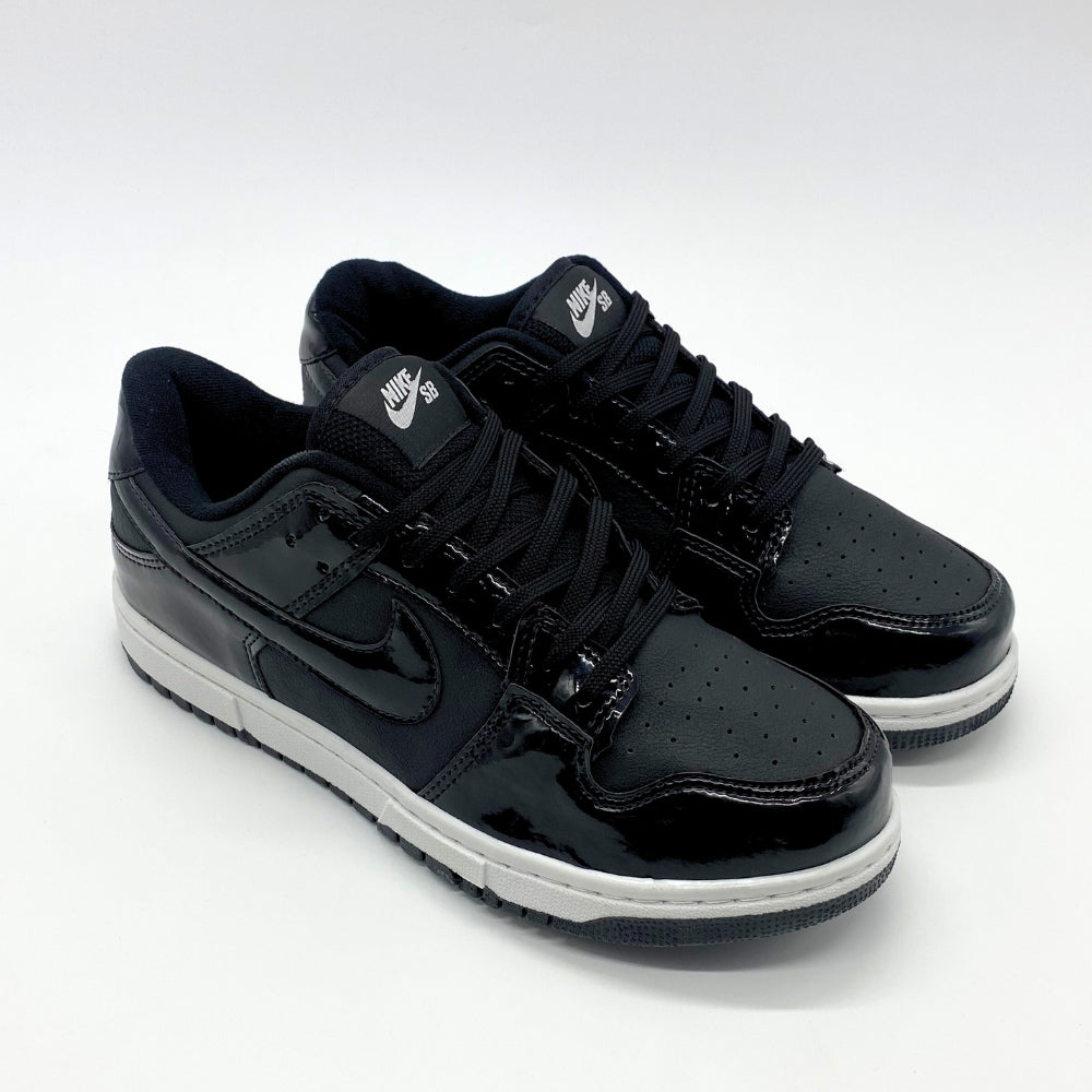 Tênis Nike Dunk - Preto e Branco