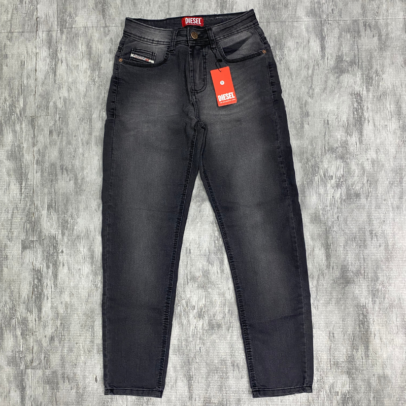 Calça Jeans Escura grif