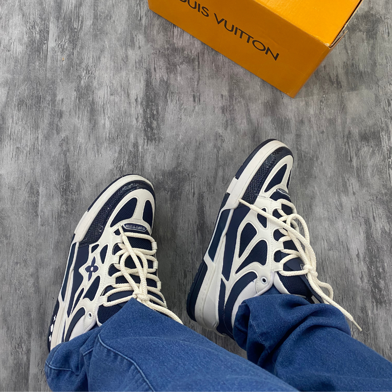 Tênis LV  SKETE AZUL E BRANCO