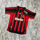 Camisa Milan Retrô (KAKÁ/22) - 2006/07 Vermelha e Preta  Adds