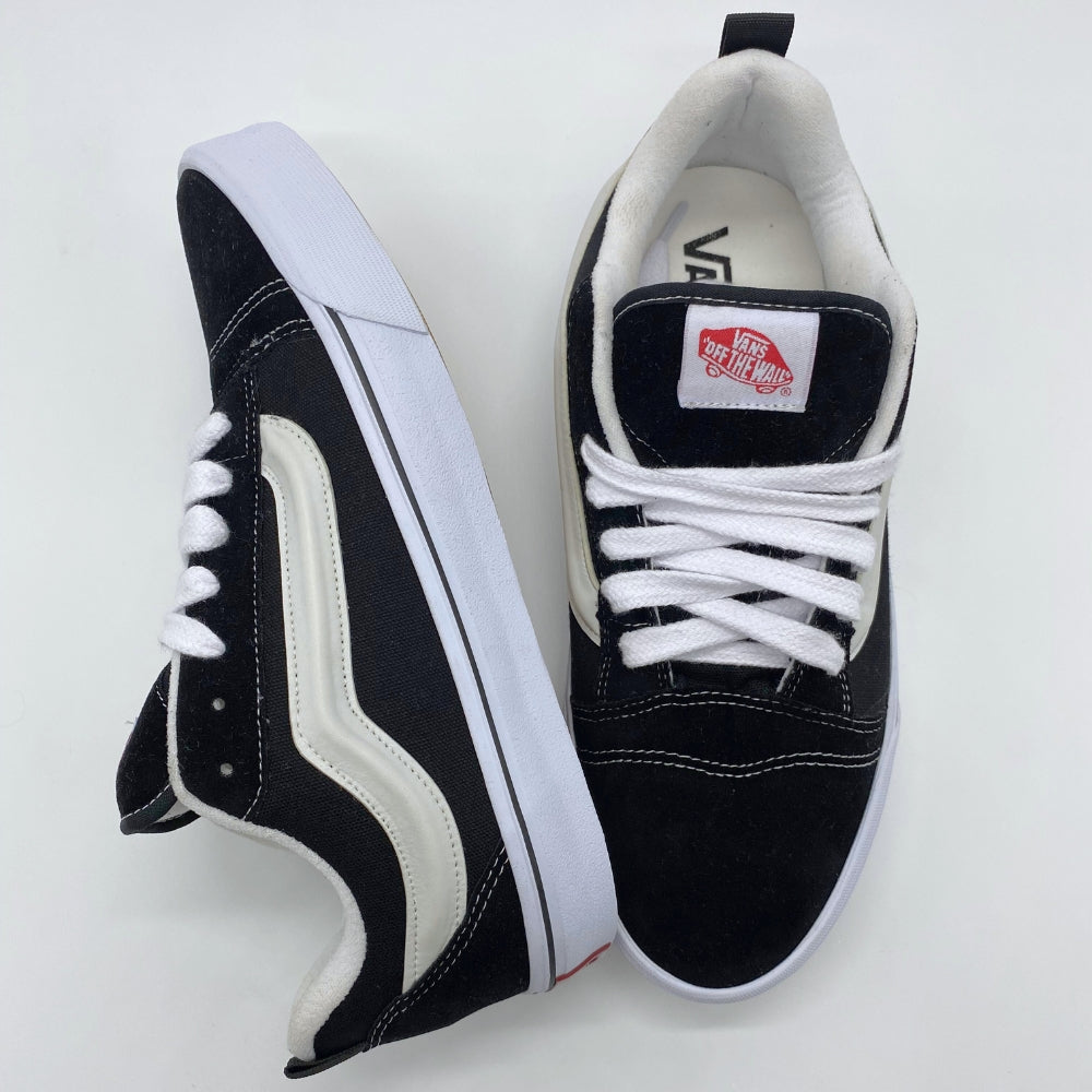 Tênis Vans Knu Skool - Black True White