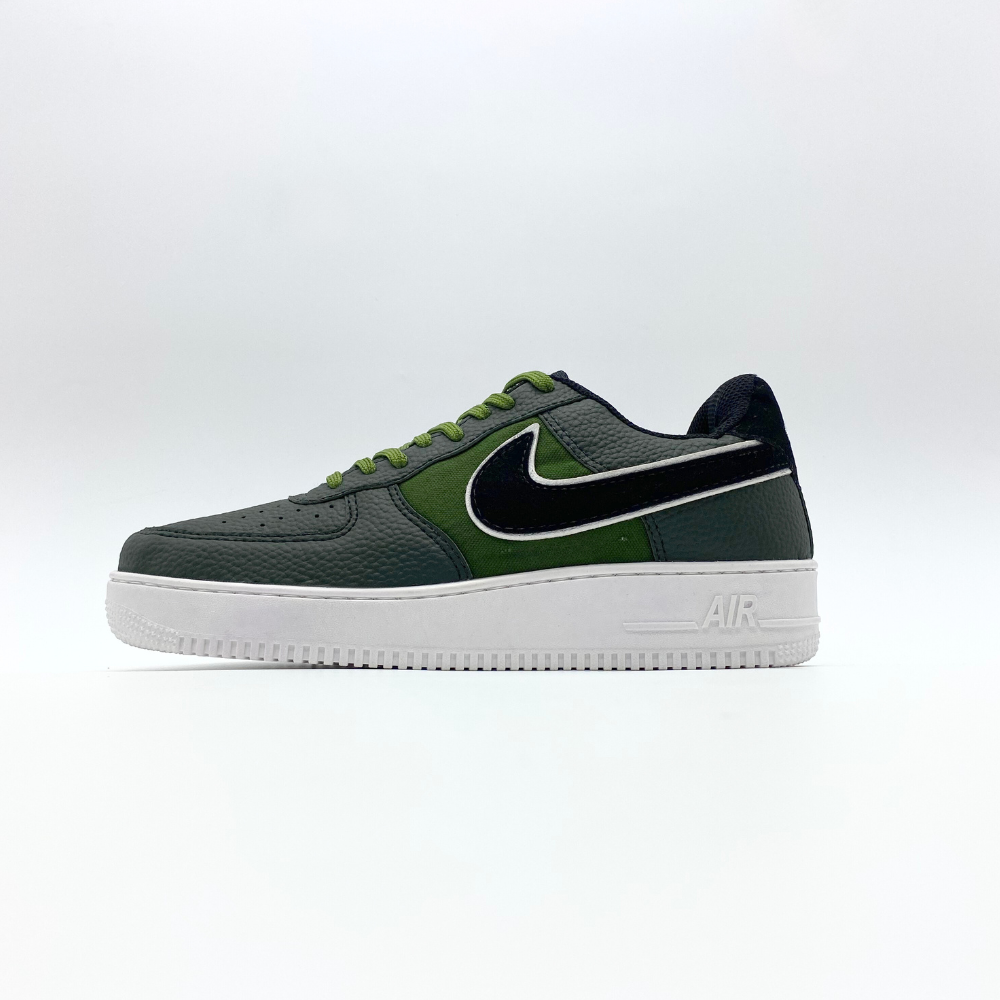 Tênis Nike Air Force 1 - Verde Militar