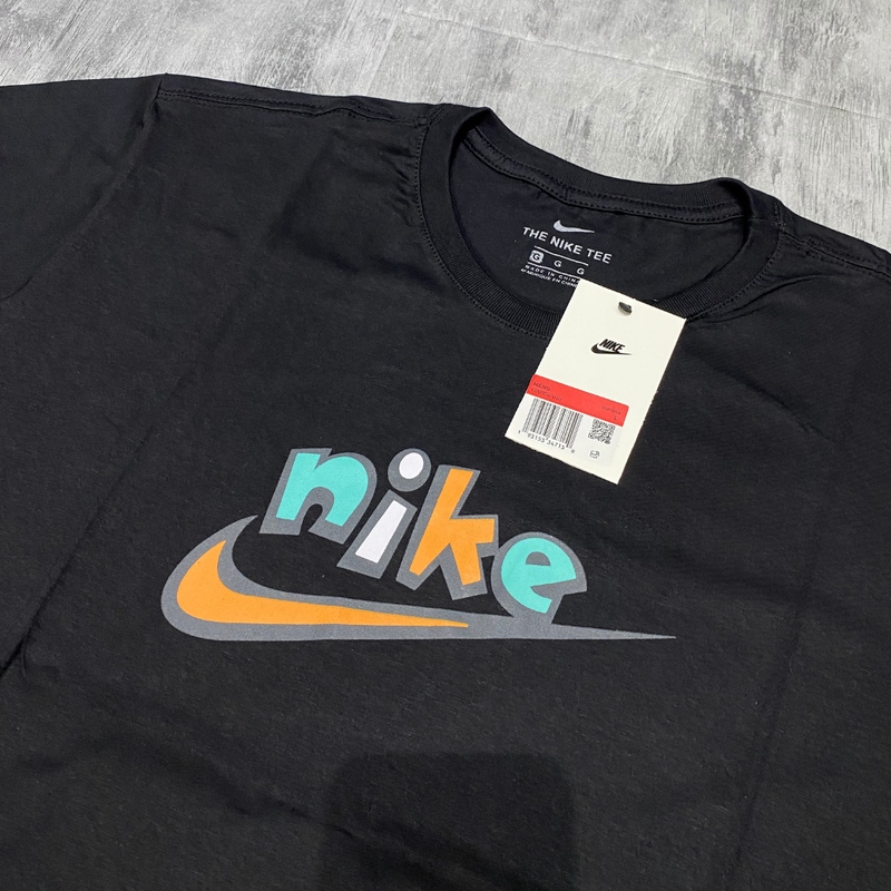 Camiseta Premium NK