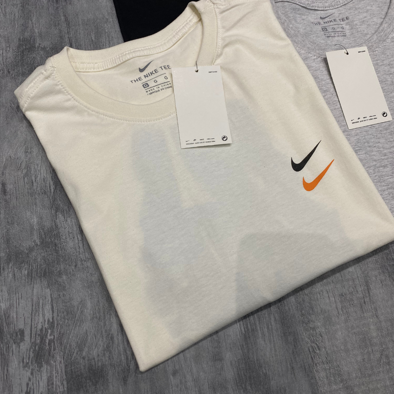 Camiseta Premium NK