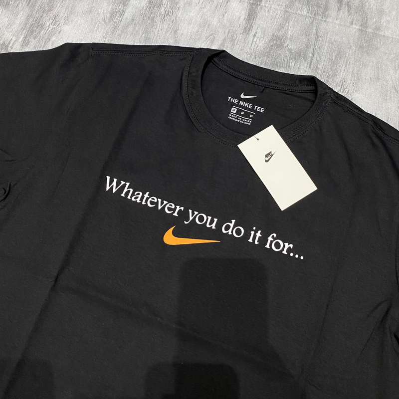 Camiseta Premium NK