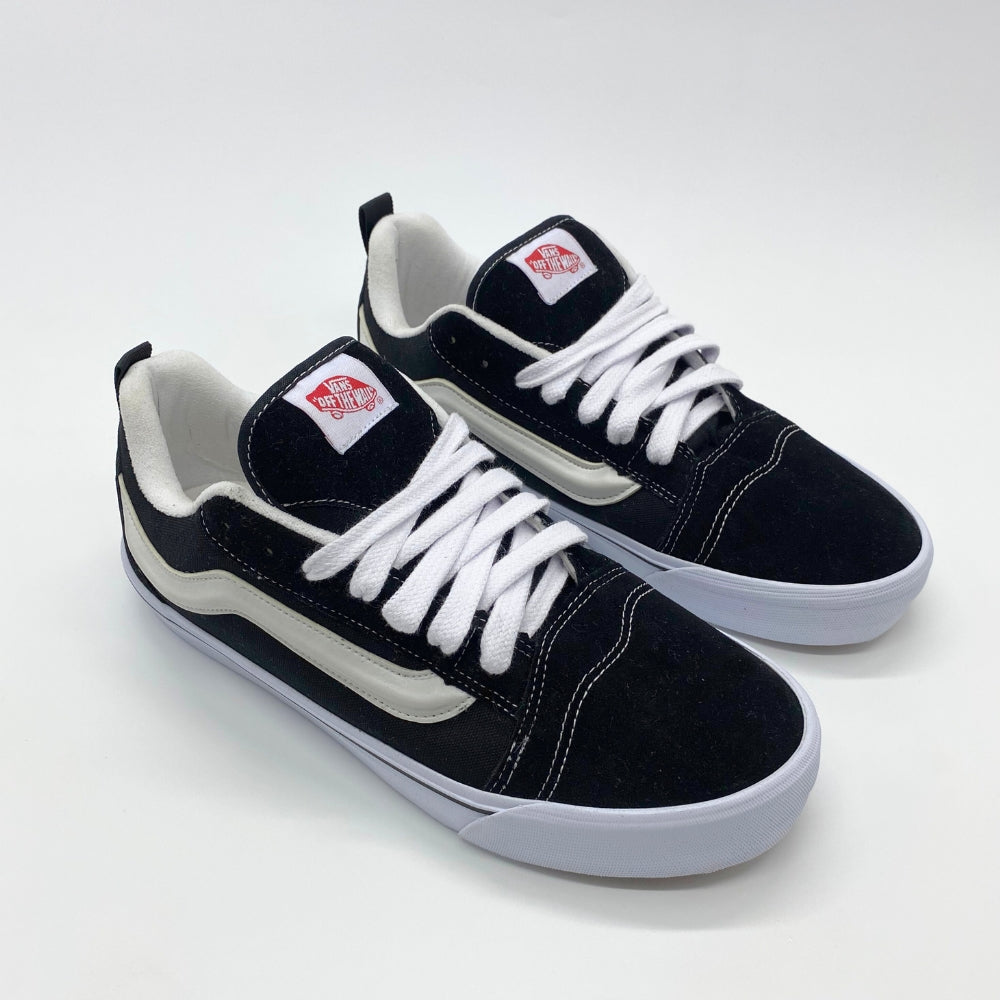 Tênis Vans Knu Skool - Black True White