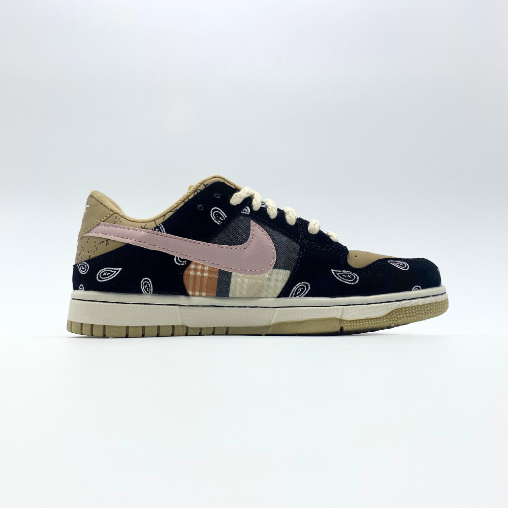 Tênis Nike Dunk - Travis Scott