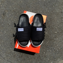 Chinelo Nk Asuna 2.0 PRETO E BRANCO