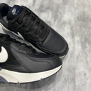 Tênis Nk Air Max Excee Preto e Branco