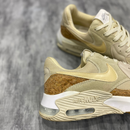 Tênis Nk Air Max Excee Bege Madeira