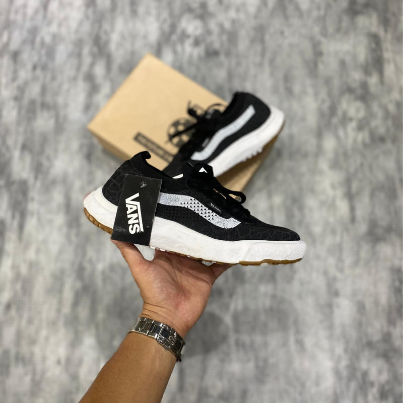 Tênis Vans Ultrarange Vr3 Preto