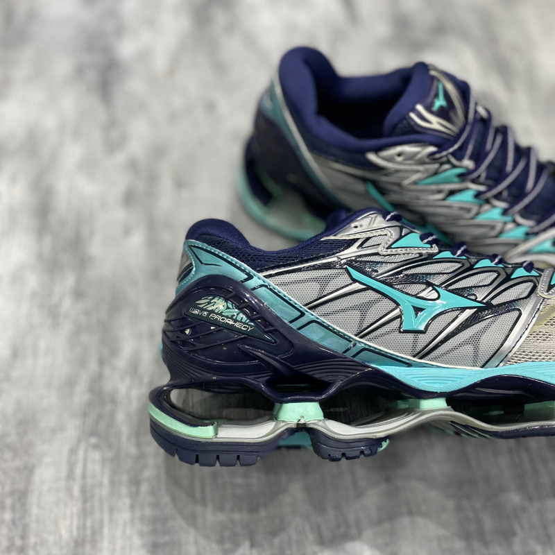 Tênis Mzuno Wave Prophecy Cinza e Verde Água