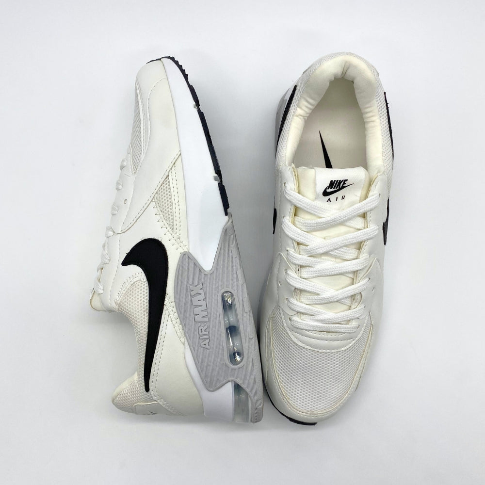 Tênis Nike Air Max Excee - Branco e Preto