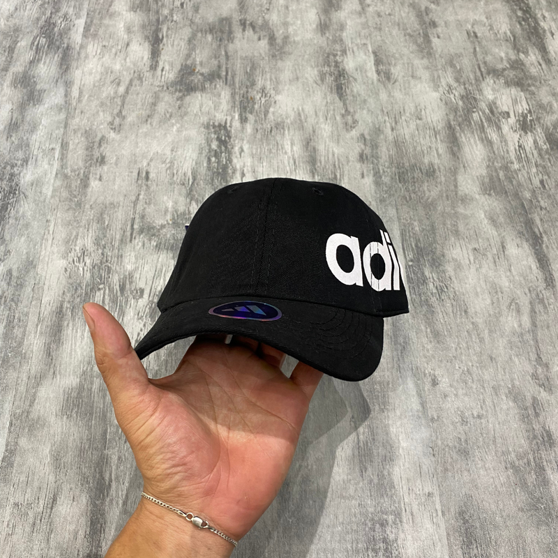 adidasletreiro1