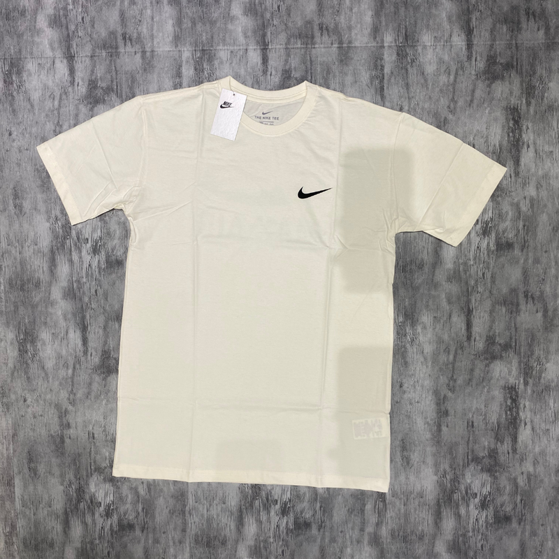 Camiseta Premium NK