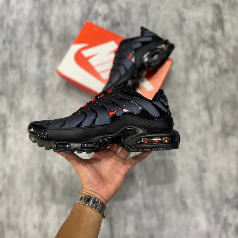 Tênis Nk Air Max TN Plus DRACÚLA