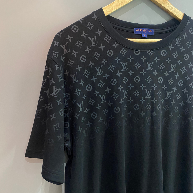 Camisa LV PRETA