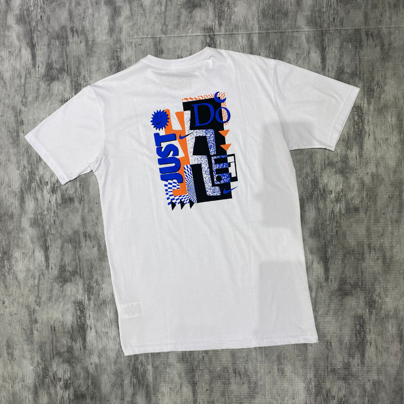 Camiseta Premium NK