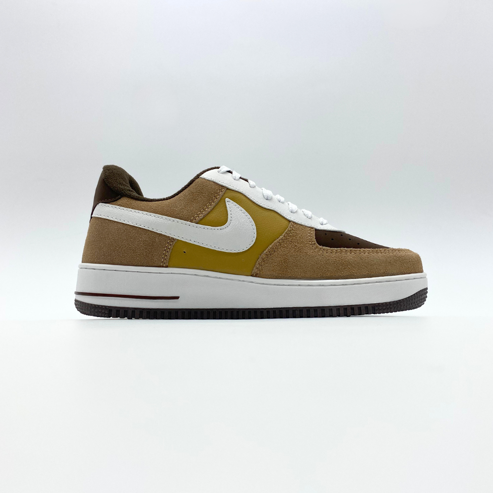 Tênis Nike Air Force 1 - Marrom e Branco