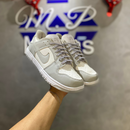 Tênis Nk Dunk Low Cinza e Branco