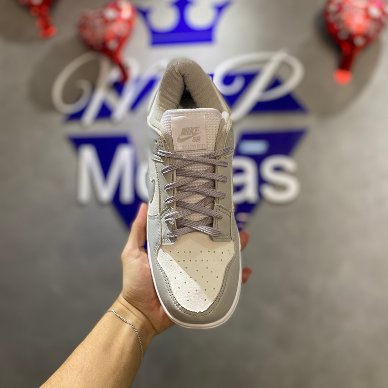Tênis Nk Dunk Low Cinza e Branco