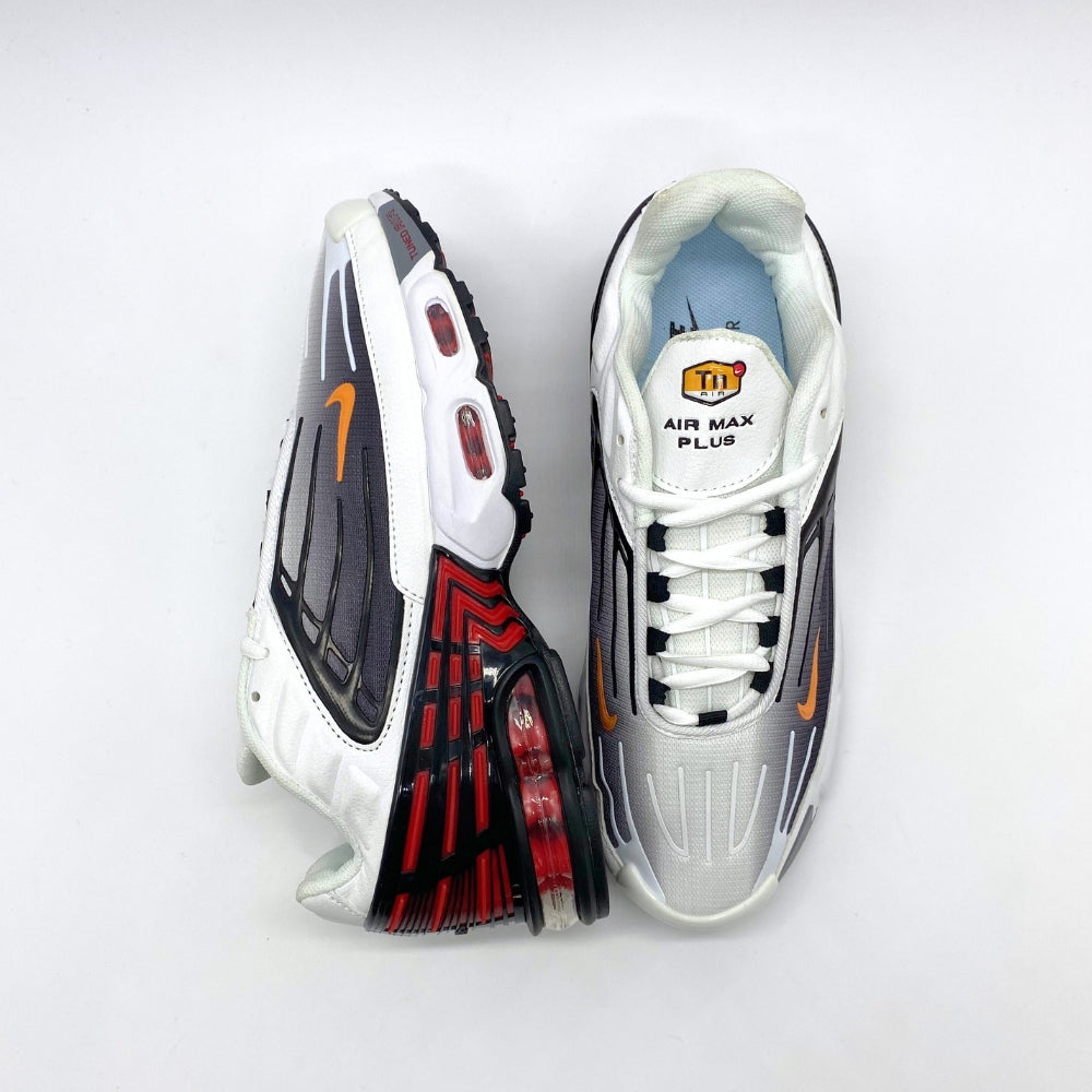 Tênis Nike Air Max TN Plus 3 - Branco, Preto e Vermelho