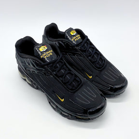 Tênis Nike Air Max TN Plus 3 - Preto e Dourado