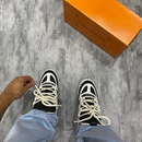 Tênis LV SKETE PRETO E BRANCO