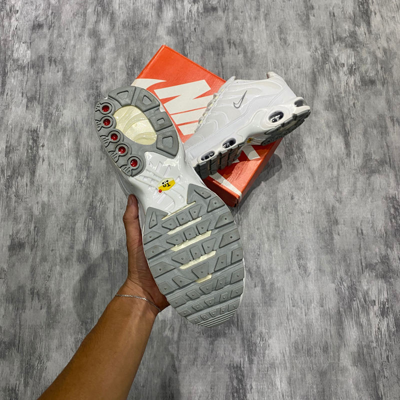 Tênis NK Air Max TN Plus BRANCO