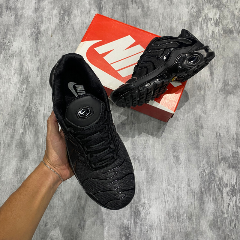 Tênis NK Air Max TN Plus - Triple Black